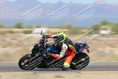 media/Oct-01-2023-SoCal Trackdays (Sun) [[4c570cc352]]/Turn 15 Inside (140pm)/